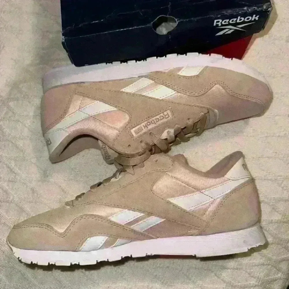 Reebok Classic Nylon Sneakers - Picture 4 of 5